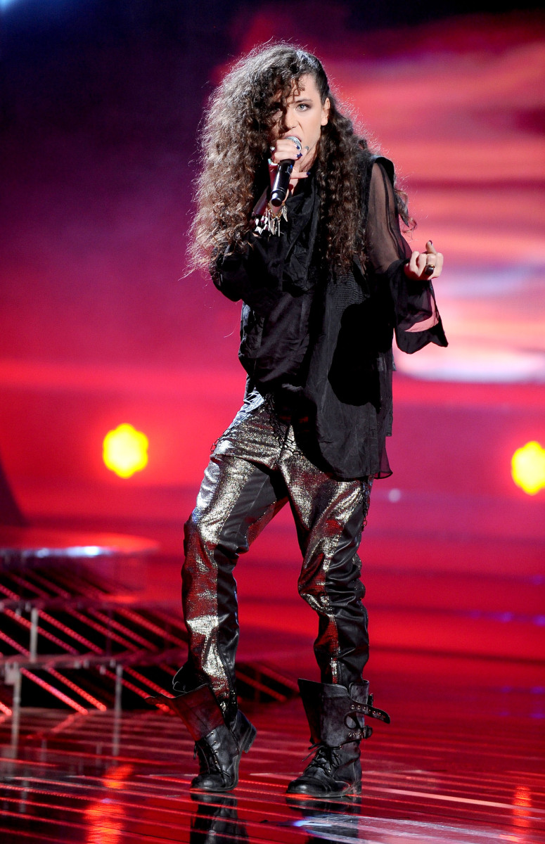 Michał Szpak w pierwszym odcinku na żywo